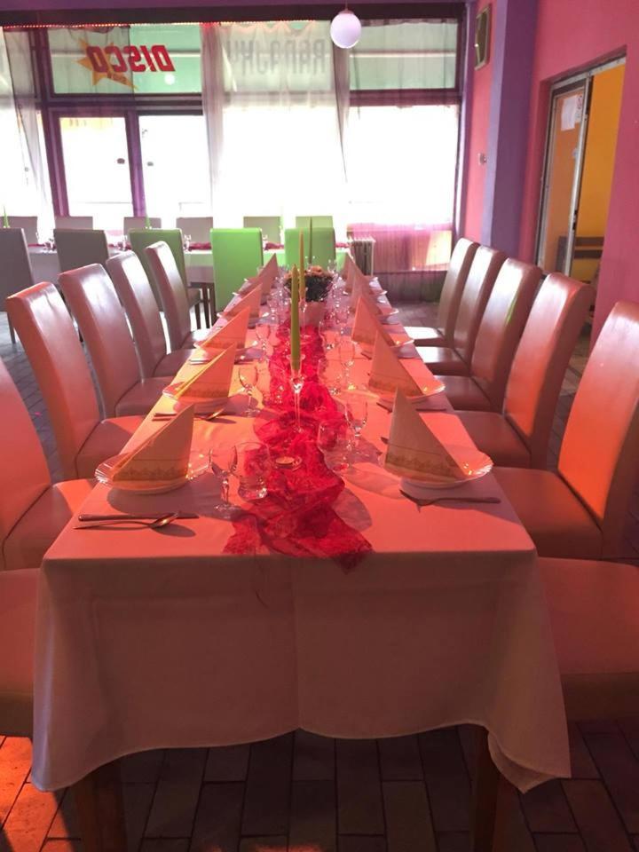 Turisticka Ubytovna Hotel Divin Bagian luar foto